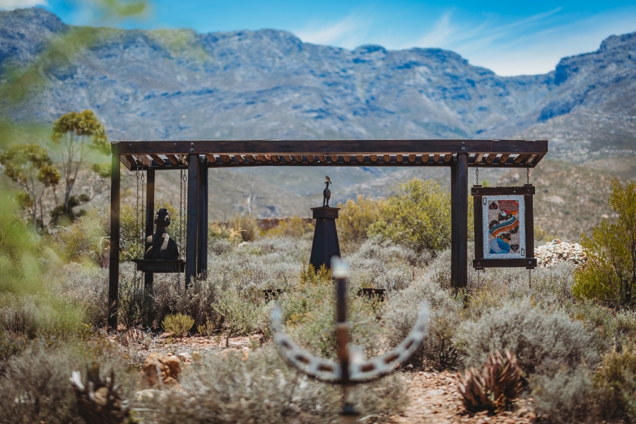 5 Bedroom Property for Sale in De Rust Western Cape